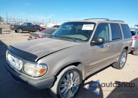 1998 Ford Explorer Eddie Bauer/Limited/Xl/Xlt из США, поврежденный, VIN 1FMZU32E1WZA10994